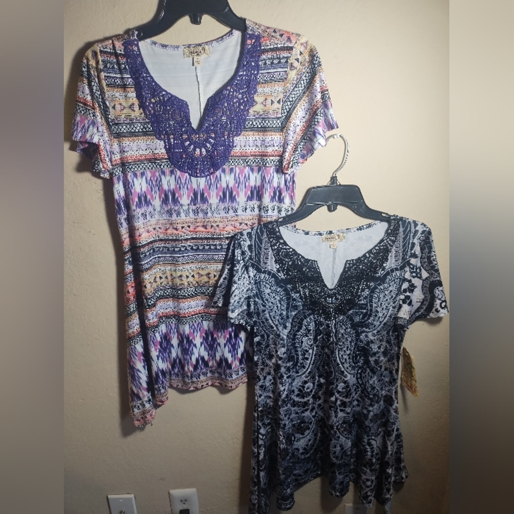 New One World Top Tunic Boho Artsy Art To Wear Bling Bundle